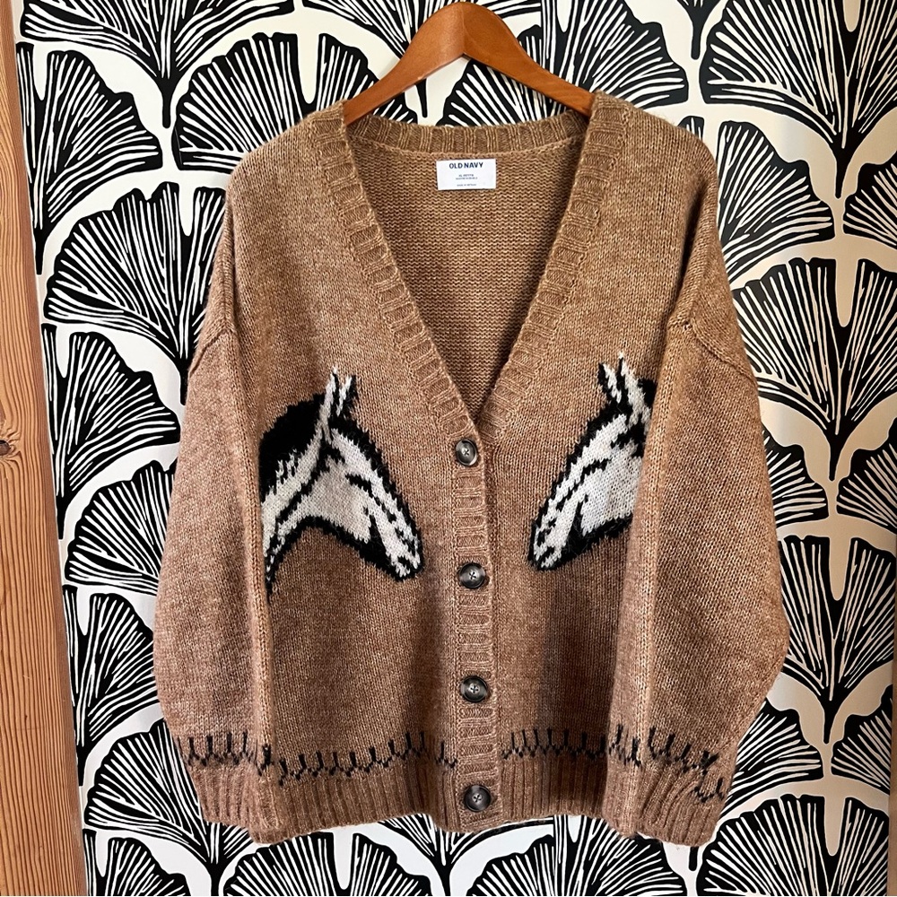 Women’s Viral Old Navy Brown Horse Pattern Cardigan Sweater